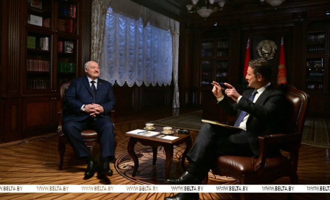 О переговорах с США, встрече Путина и Трампа, Украине и своем преемнике. Главное из интервью Лукашенко журналу Time