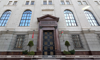 Информация неверная, переход по ссылкам опасен. В сети появился клон сайта Нацбанка