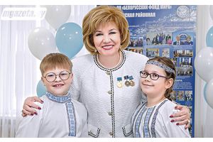 «Мир - это когда все дружные и никто не устраивает войн...»