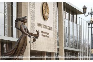 Лукашенко поздравил работников печати с профессиональным праздником