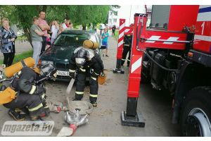 Молодечненские спасатели оттачивают мастерство в завершающем этапе учений