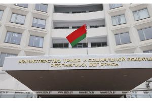 Могут ли у семьи забрать средства семейного капитала? Нюансы пояснили в Минтруда
