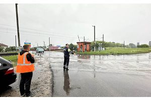 ГАИ напоминает: будьте внимательны на железнодорожных переездах!