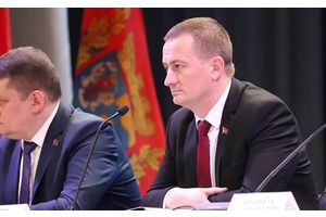 Инвестиции, зарплаты. Итоги социально-экономического развития области подвел Турчин
