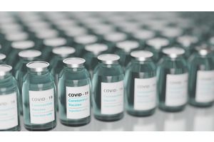 Первую опытно-промышленную партию белорусской вакцины от COVID-19 получат в 2022 году