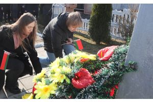 22 марта – скорбная дата, день памяти Хатыни и всех сожженных деревень