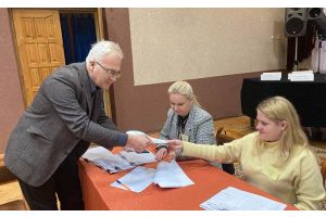 Работники «МГ» принимают участие в досрочном голосовании