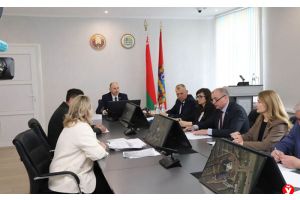 «Год не могу зарегистрировать купленное здание, несу убытки». На прием к Кушнаренко пришли жители области