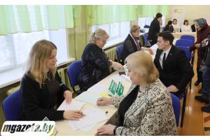 В гимназии №10 г. Молодечно работают два избирательных участка