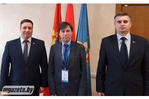 Международные наблюдатели посещают Молодечненский район