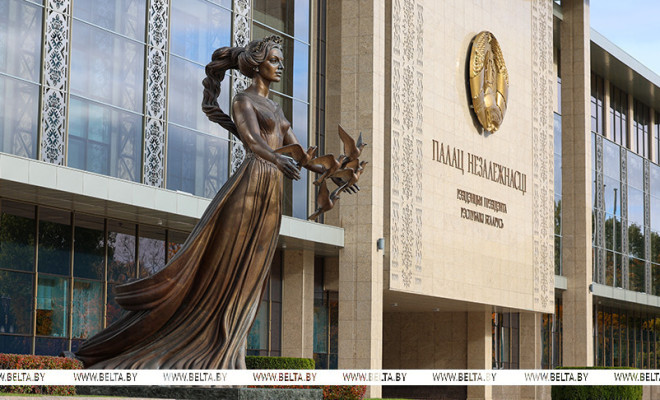 Программа развития до 2030 года и подготовка встречи с учеными. Лукашенко заслушал доклады Головченко и Караника