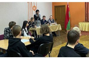 На базе средней школы №9 состоялось открытие районной антинаркотической площадки «Молодежь против наркотиков»