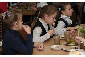 Питание в детсадах и школах Беларуси подорожало