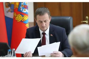 «Когда продаете участки, думайте про инфраструктуру». Турчин об асфальтировании дорог в деревнях