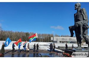 «Люди добрые, помните...»