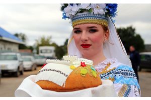 Поздравляем с Днем работников сельского хозяйства и перерабатывающей промышленности АПК!
