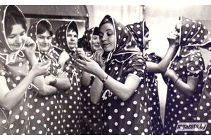 Как это было: 8 Марта на фабрике «Комсомолка» во времена СССР
