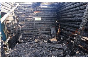 В Мороськах горел дом