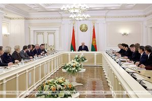 Лукашенко: вступительная кампания в вузы не должна быть лотереей