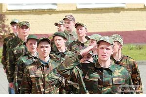 «Вітаем, таварышы дапрызыўнікі!»
