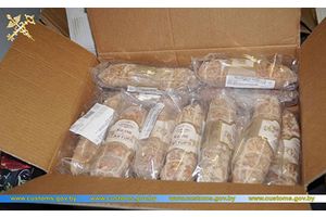 Мимо прилавка – две тонны элитного сыра и мясных деликатесов изъяты в пункте пропуска «Козловичи»