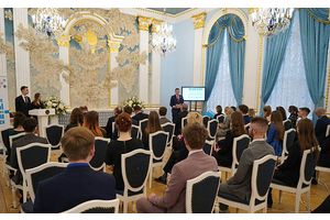 Амбразевич: важно вовлекать молодежь в работу по достижению ЦУР