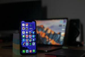 Подлинность за секунду: как быстро проверить аксессуары Apple через iPhone