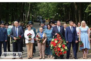 Подвиг победителей навечно остается в памяти