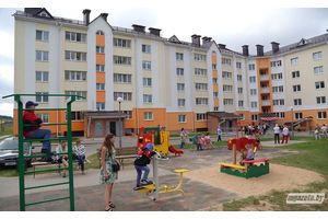 Большая радость! Сорок радошковичских семей стали новоселами