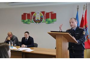 Представители Молодечненского РОВД встретились с трудовым коллективом СООО 