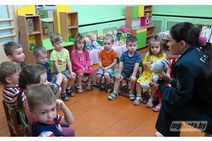 Заяц Філька расказвае пра бяспеку