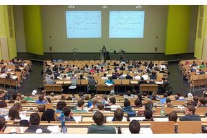 Какие специальности предпочитает современная молодежь?