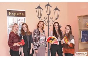Встречаемся у фонаря