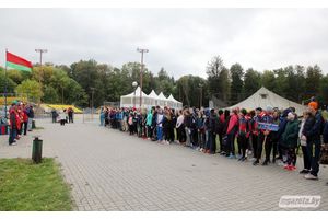 Кросс в Молодечно бежали четыреста атлетов со всей Минской области