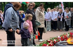 В Молодечно прошел День всенародной памяти жертв Великой Отечественной войны и геноцида белорусского народа