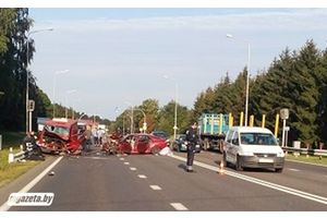 Авария в Молодечненском районе. Два человека погибли, еще несколько пострадали.