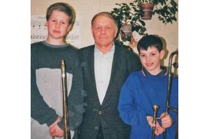 Музыканту, педагогу, отцу посвящается…