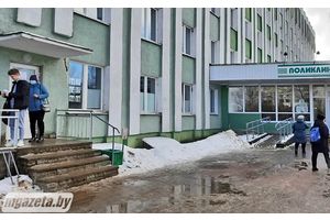 Как в ноябрьские праздники работают поликлиники и больницы?