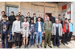 Есть такая профессия – Родину защищать