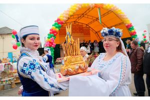 Раённыя «Дажынкі» прайшлі ў Радашковічах (фота)