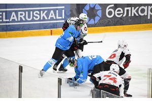 Две победы и одно поражение