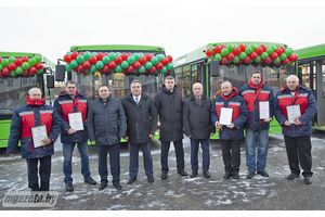 Пять новых автобусов для городских маршрутов