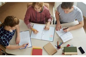 Будут ли сегодняшние студенты-платники отрабатывать распределение? Ответил министр