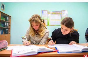 Выпускники школ впервые будут писать всеобщую контрольную работу по истории Беларуси