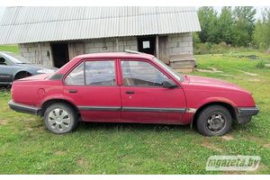 Покатались на чужой машине, а потом подарили родственнику