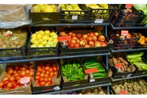 Цены на контроле. Социально значимые товары должны быть доступны