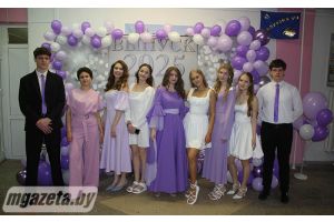 В гимназии №3 прозвенел последний звонок  