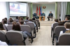 В Молодечненской санаторной школе-интернате состоялась диалоговая площадка «Спасаем жизни каждый день»