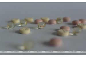 Несколько БАДов запрещены к ввозу в страну - в Минздраве разъяснили причины