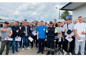 Стражи дорог напоминают любителям мотоциклов о необходимости строгого соблюдения правил дорожного движения